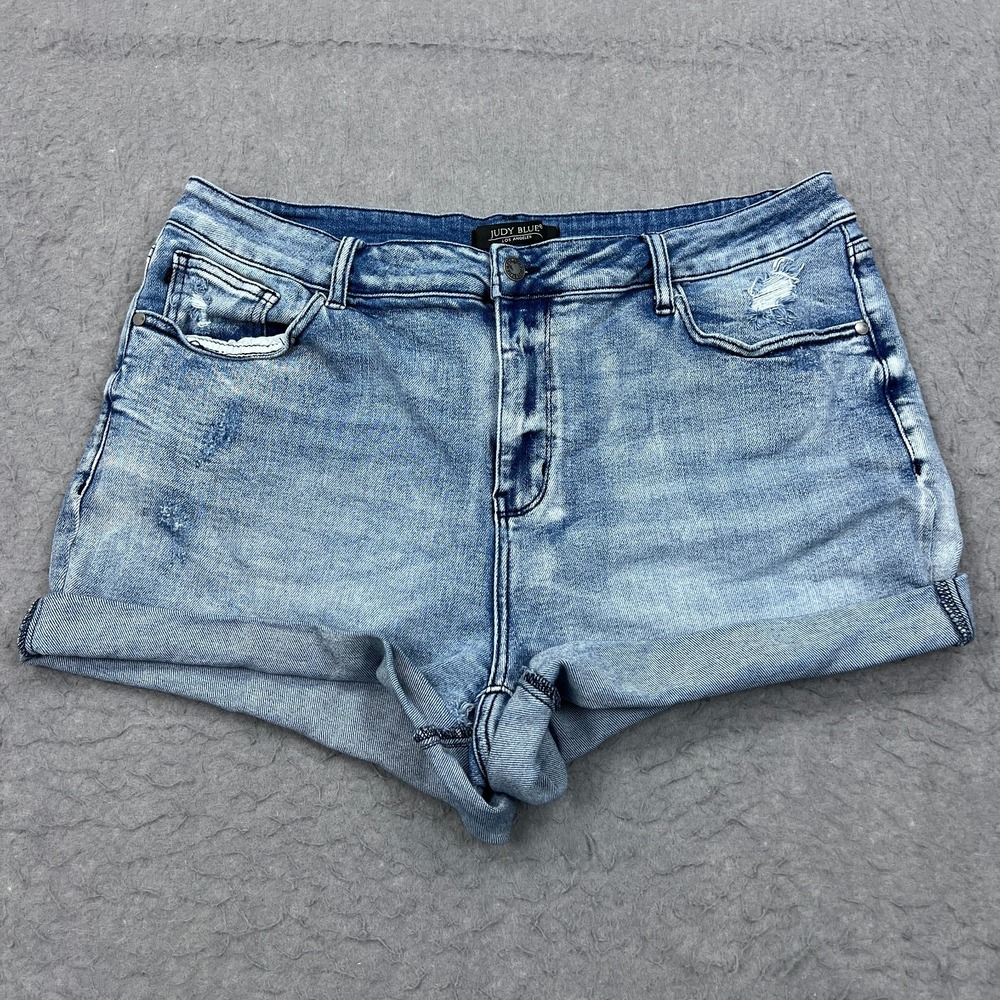 Judy Blue Shorts Women's 3XL Blue Denim Stretch Cuffed Roll Jean Jorts 2" Summer